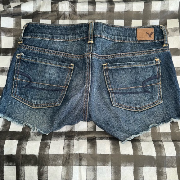 AMERICAN EAGLE SHORTS SIZE 0 EUC - Picture 2 of 3